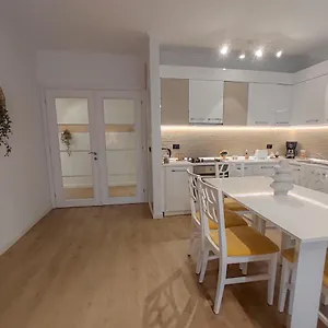  Appartement Boho Style In Center Of Albanië